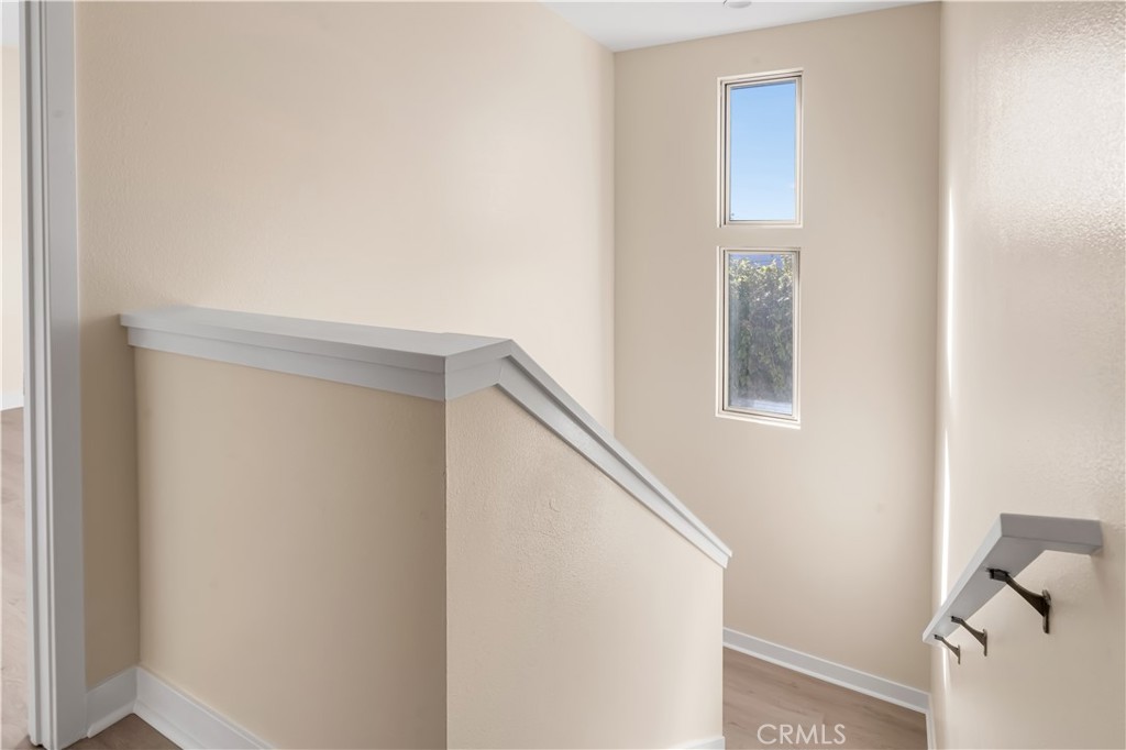 1013 Eucalipto Place