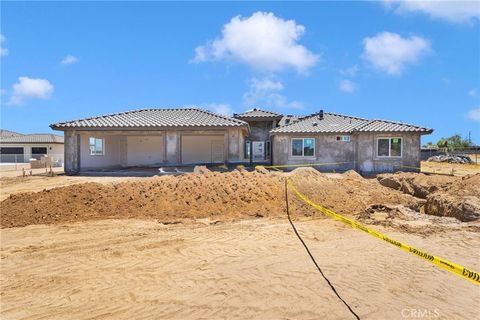 Photo of 15025 Olive St, Hesperia, CA 92345 (MLS # HD26145374)