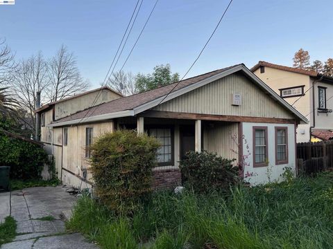 Photo of 236 236 Center Ave Ave, Pacheco, CA 94553 (MLS # 41126232)