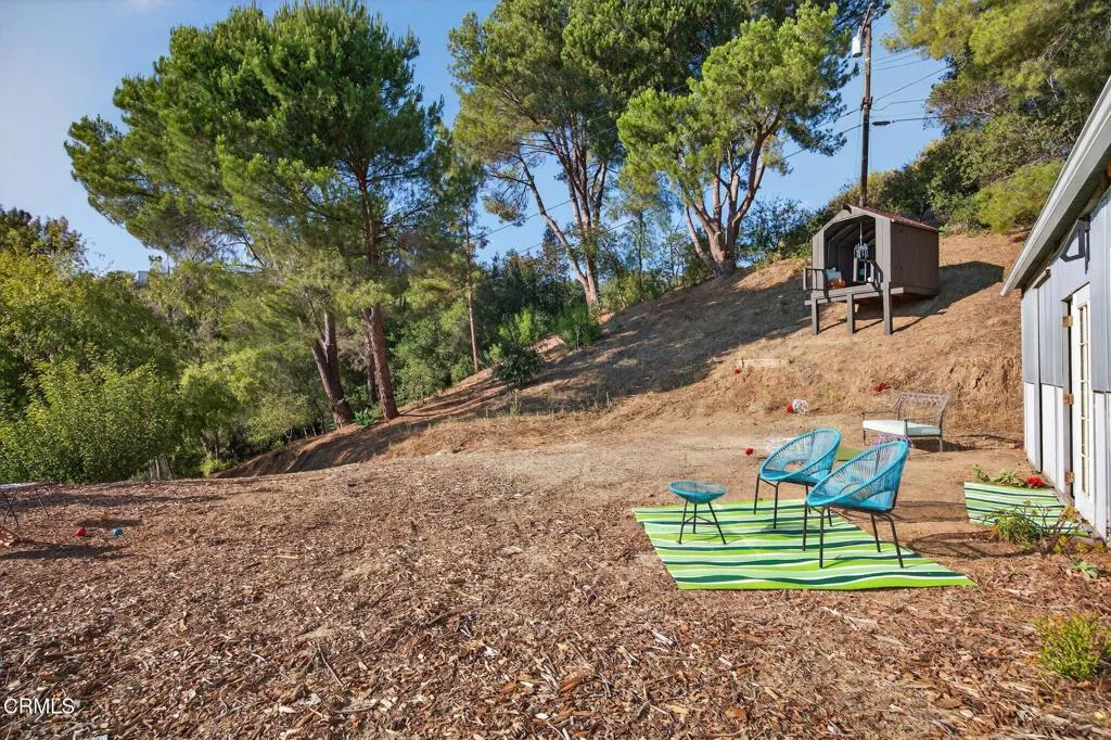 Ojai, California 93023, United States, 4 Bedrooms Bedrooms, ,5 BathroomsBathrooms,Residential,Active,221268