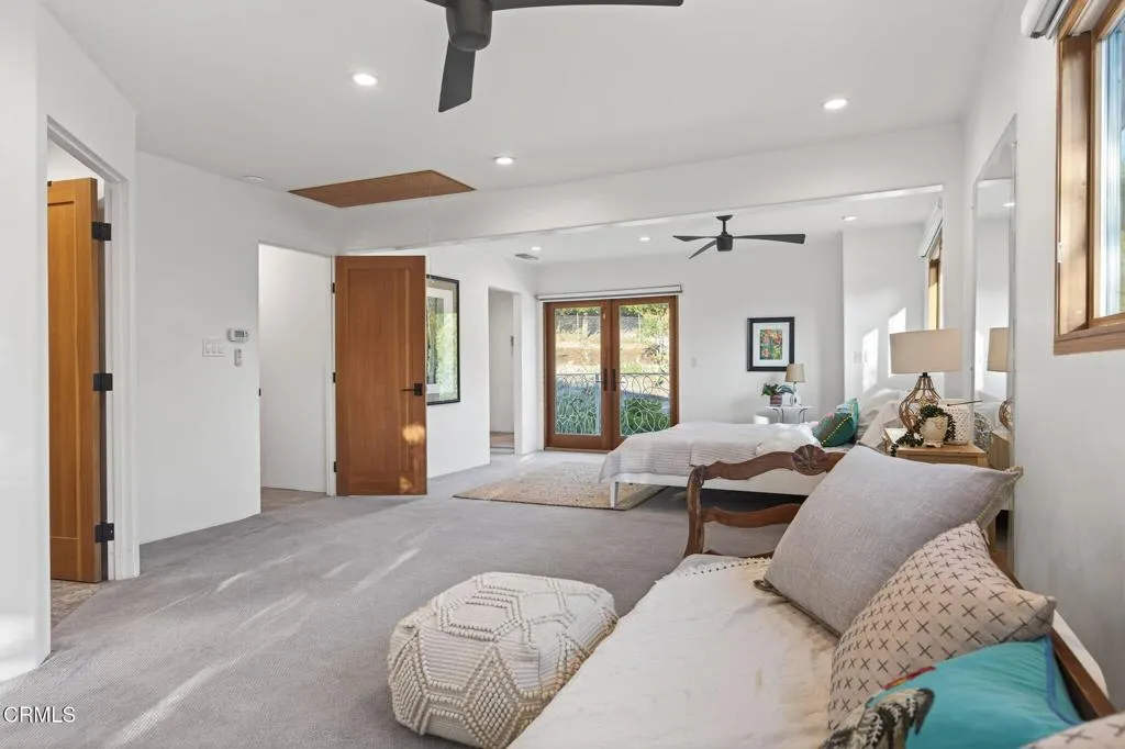 Ojai, California 93023, United States, 4 Bedrooms Bedrooms, ,5 BathroomsBathrooms,Residential,Active,221268