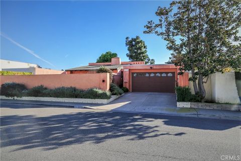 Photo of 10198 El Monterey Avenue, Fountain Valley, CA 92708 (MLS # OC26099641)