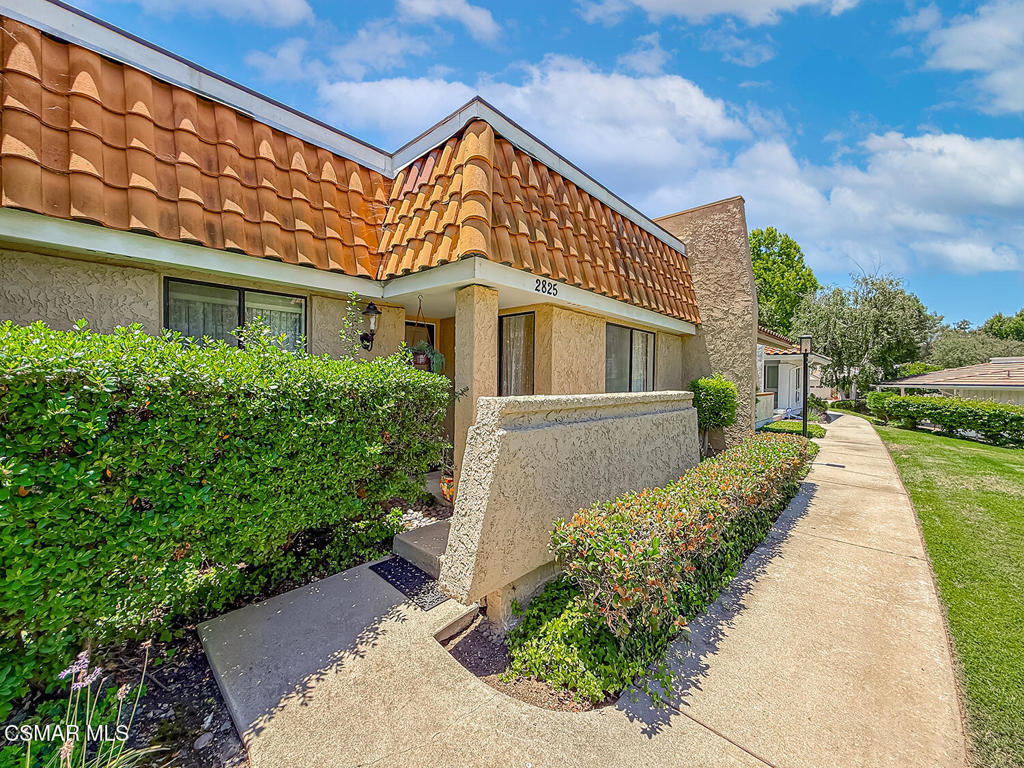 2825 Shoreview Circle