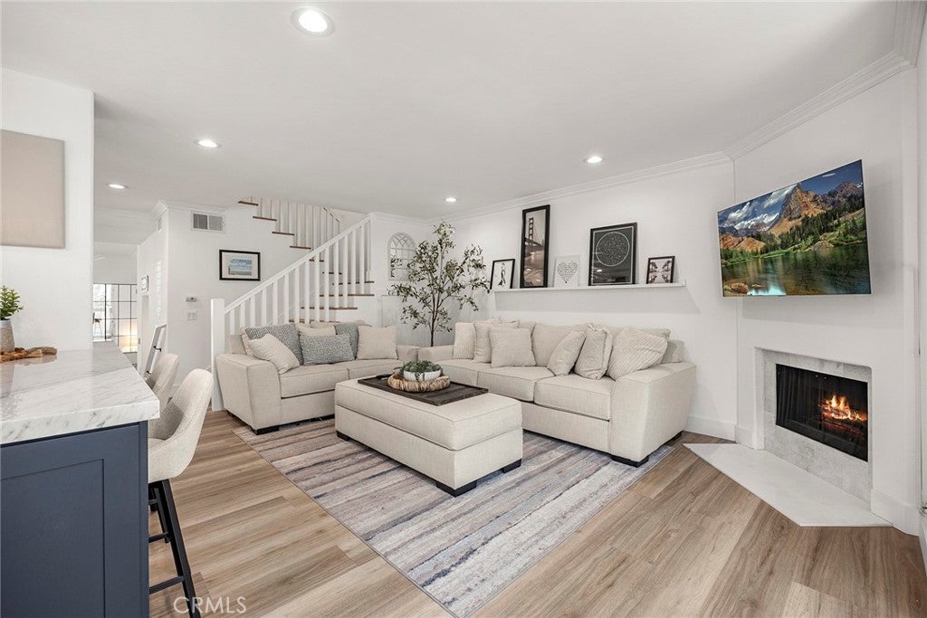19256 Seabrook Lane, Huntington Beach CA 92648 - Photo 13