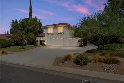 Photo of 137 Channing Street, Redlands, CA 92373 (MLS # IG26215473)