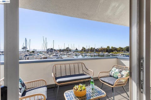 Tiny photo for 460 Cola Ballena #D, Alameda, CA 94501 (MLS # 41149669)