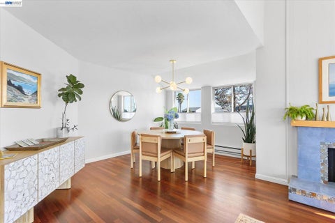 Tiny photo for 460 Cola Ballena #D, Alameda, CA 94501 (MLS # 41149669)
