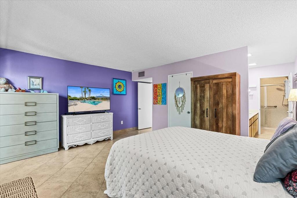 Palm Springs C.C. - Residential