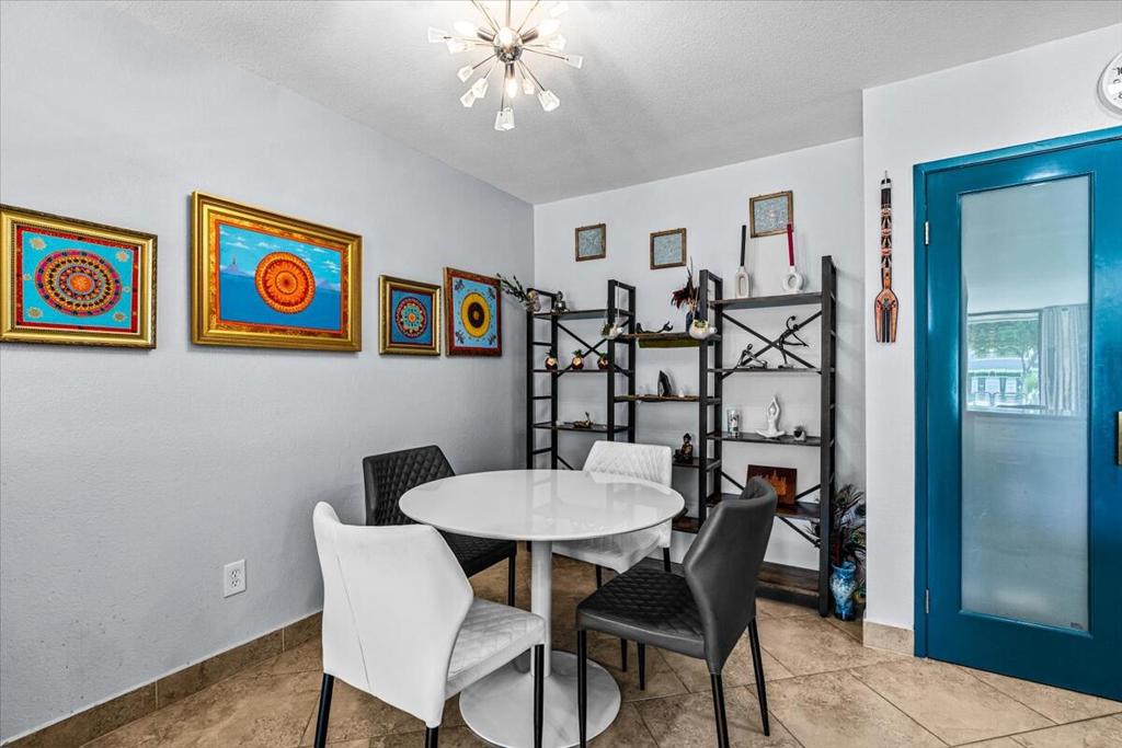 Palm Springs C.C. - Residential
