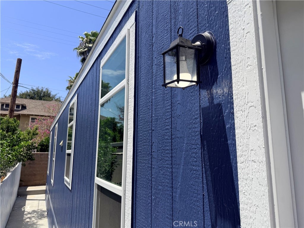 5803 Mission Blvd 14