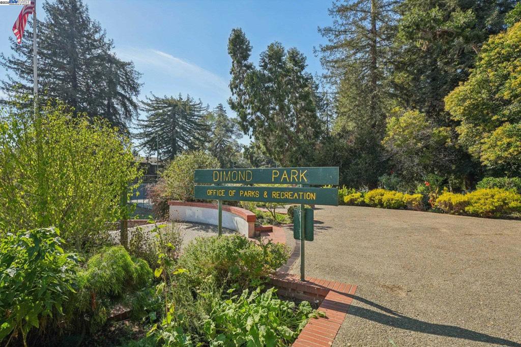 DIMOND HEIGHTS - Residential