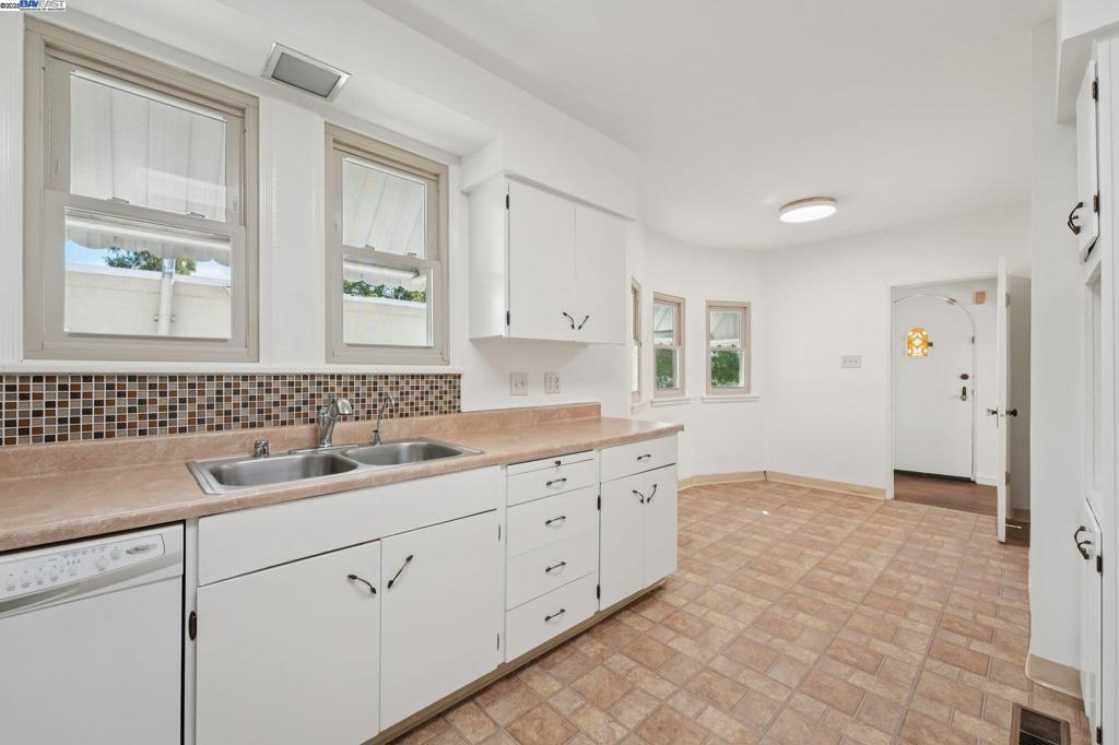 DIMOND HEIGHTS - Residential