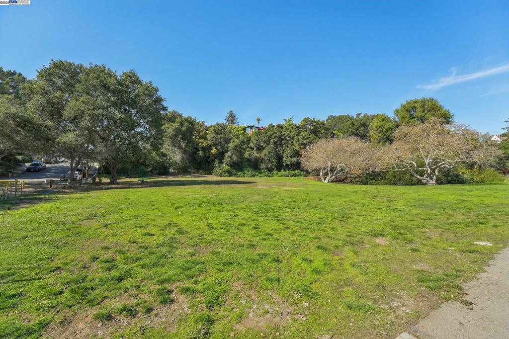 DIMOND HEIGHTS - Residential
