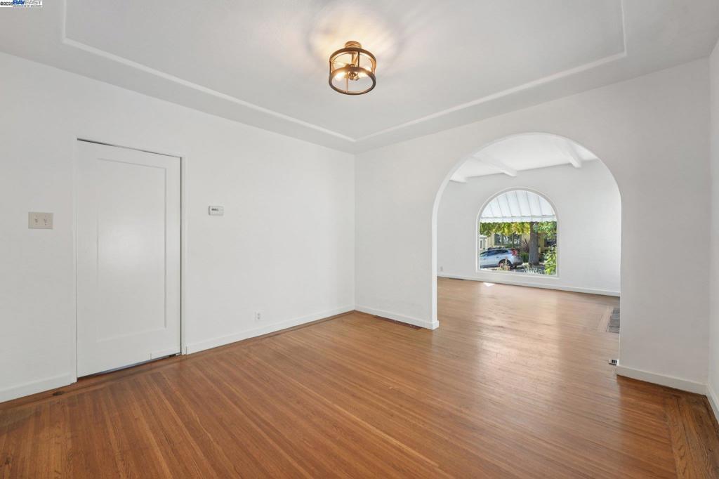 DIMOND HEIGHTS - Residential