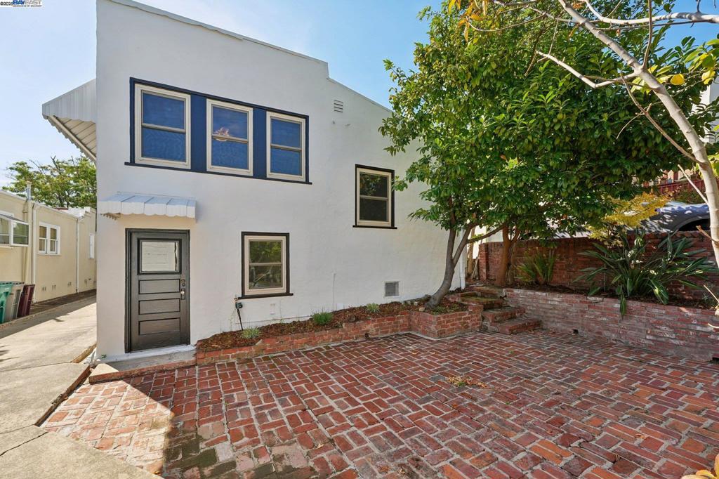 DIMOND HEIGHTS - Residential