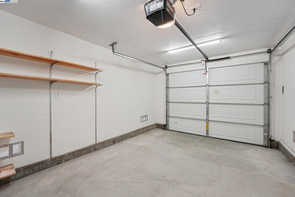 DIMOND HEIGHTS - Residential