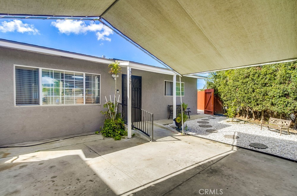 247 W Park