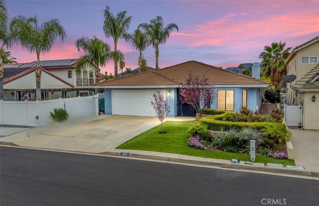 21815 Strawberry Lane