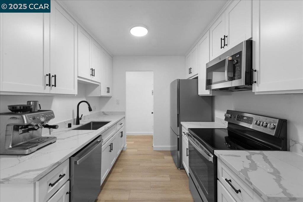 THE VINTNER - Residential