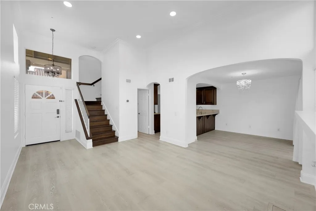 Mission Viejo, California 92692, United States, 3 Bedrooms Bedrooms, ,3 BathroomsBathrooms,Residential,Active,231389