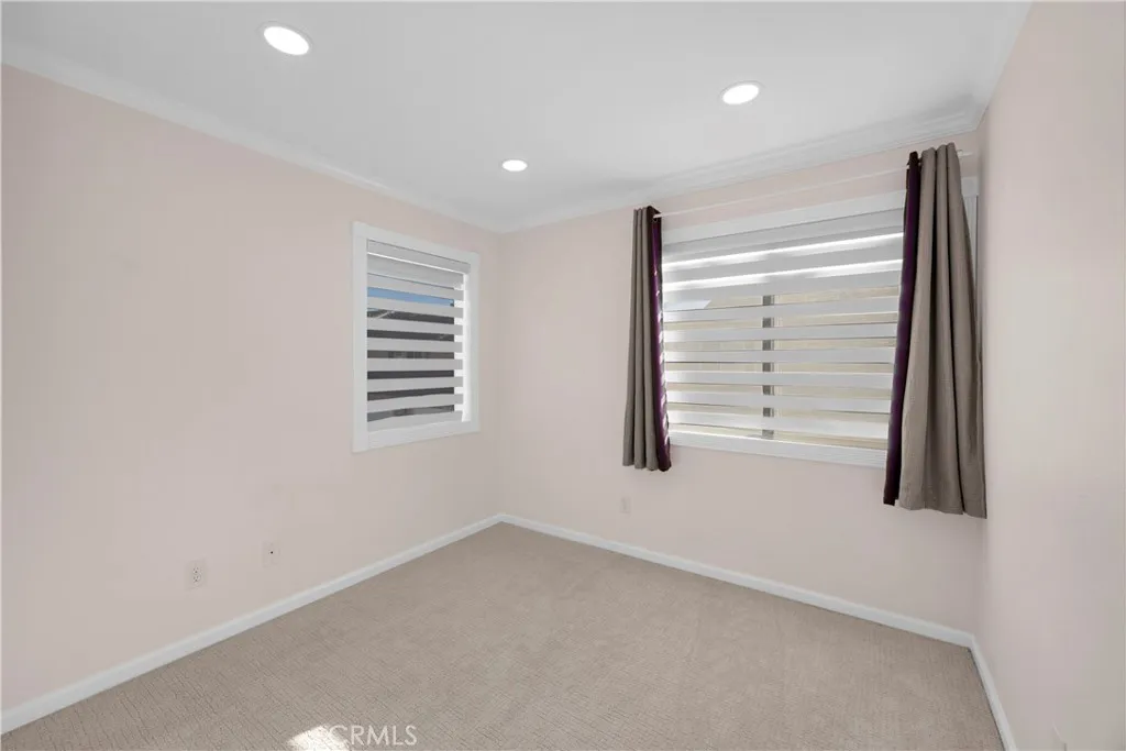 Mission Viejo, California 92692, United States, 3 Bedrooms Bedrooms, ,3 BathroomsBathrooms,Residential,Active,231389