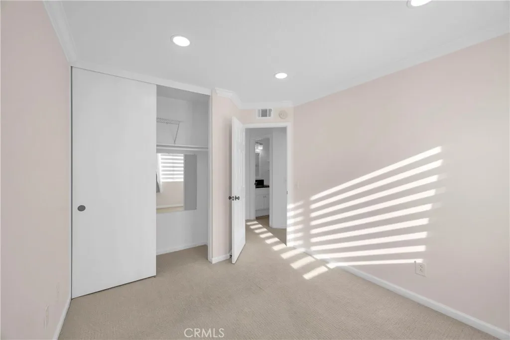 Mission Viejo, California 92692, United States, 3 Bedrooms Bedrooms, ,3 BathroomsBathrooms,Residential,Active,231389