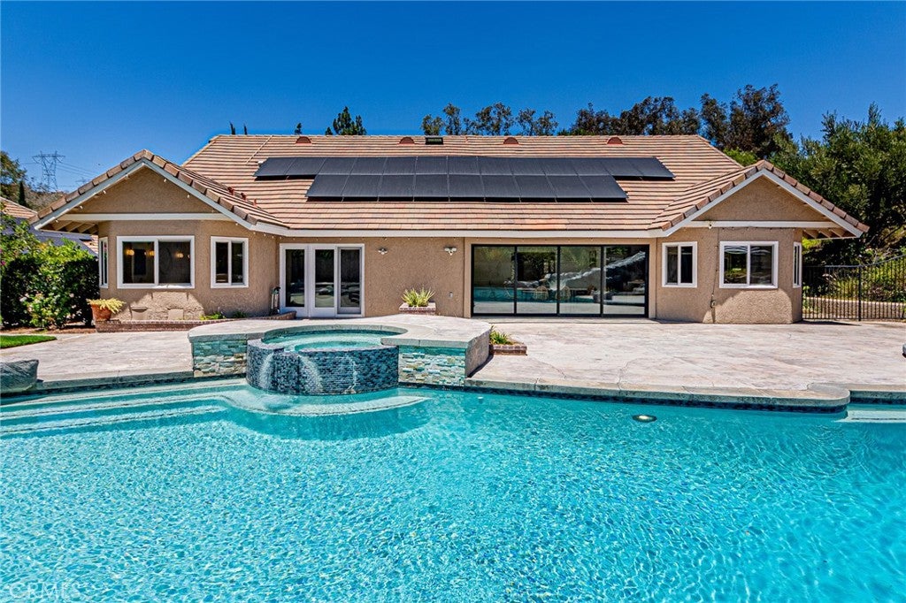 22260 Starlight Drive