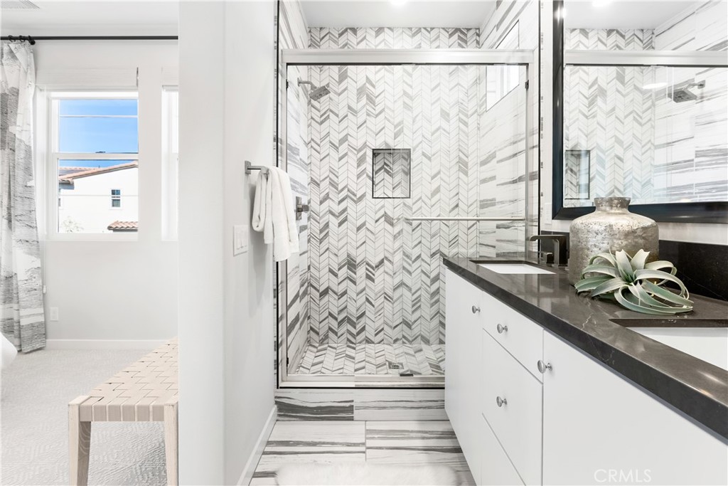 Paisley (PSLY) - Residential