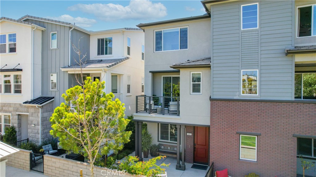 Paisley (PSLY) - Residential