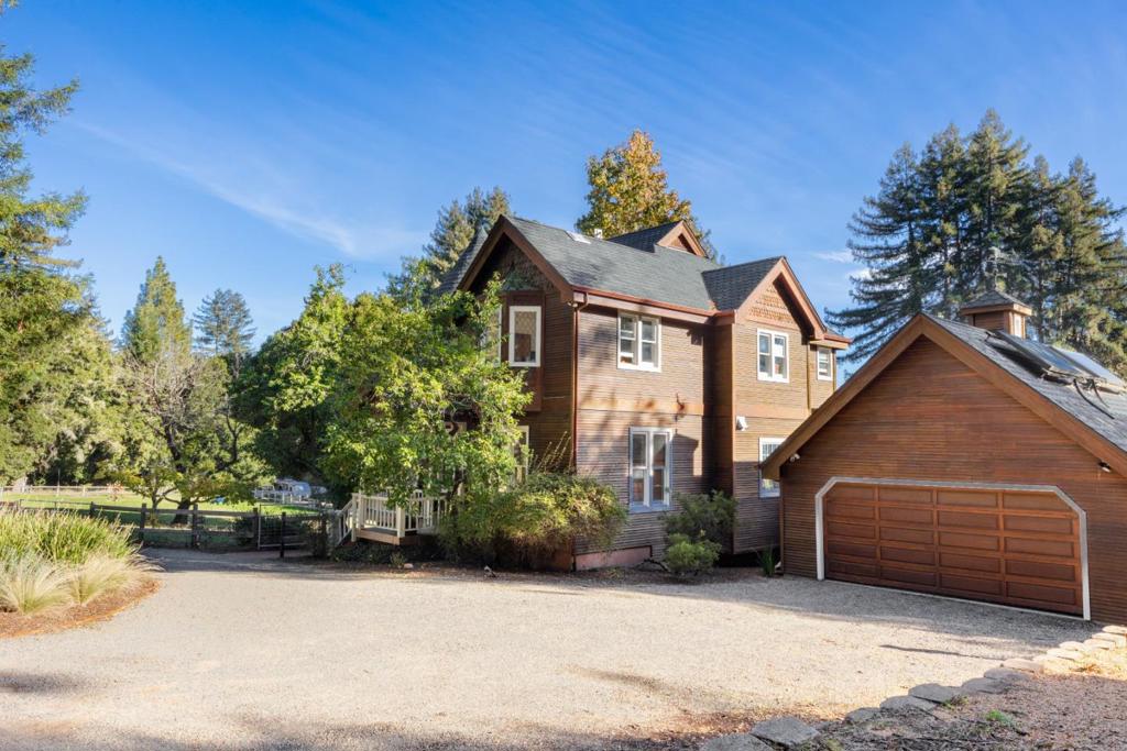 65 Glen Haven