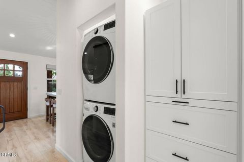 Tiny photo for 242 E Mcfarlane Drive, Ventura, CA 93001 (MLS # V1-35016)