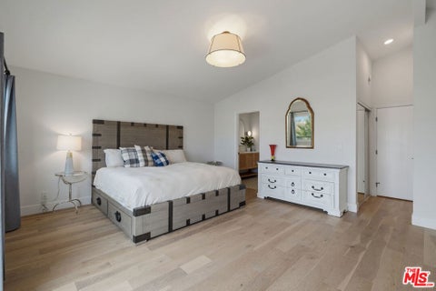Tiny photo for 2025 Victoria Avenue, Oxnard, CA 93035 (MLS # 26990683)