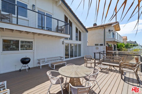 Tiny photo for 2025 Victoria Avenue, Oxnard, CA 93035 (MLS # 26990683)