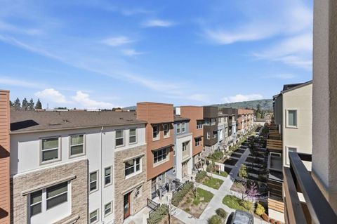 Tiny photo for 688 Squire Avenue, San Jose, CA 95133 (MLS # ML82037558)