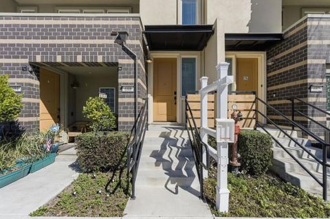 Tiny photo for 688 Squire Avenue, San Jose, CA 95133 (MLS # ML82037558)