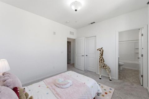 Tiny photo for 688 Squire Avenue, San Jose, CA 95133 (MLS # ML82037558)