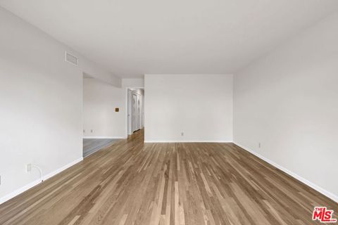 Tiny photo for 1767 Dunnigan Street, Camarillo, CA 93010 (MLS # 26660237)