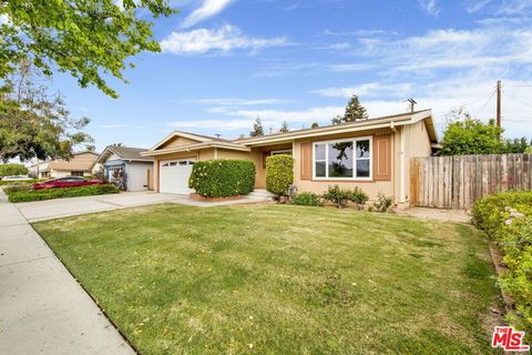 Tiny photo for 1767 Dunnigan Street, Camarillo, CA 93010 (MLS # 26660237)