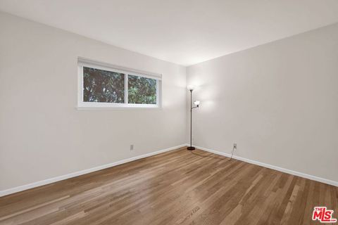 Tiny photo for 1767 Dunnigan Street, Camarillo, CA 93010 (MLS # 26660237)