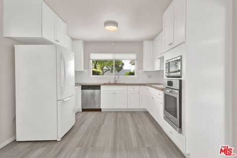 Tiny photo for 1767 Dunnigan Street, Camarillo, CA 93010 (MLS # 26660237)