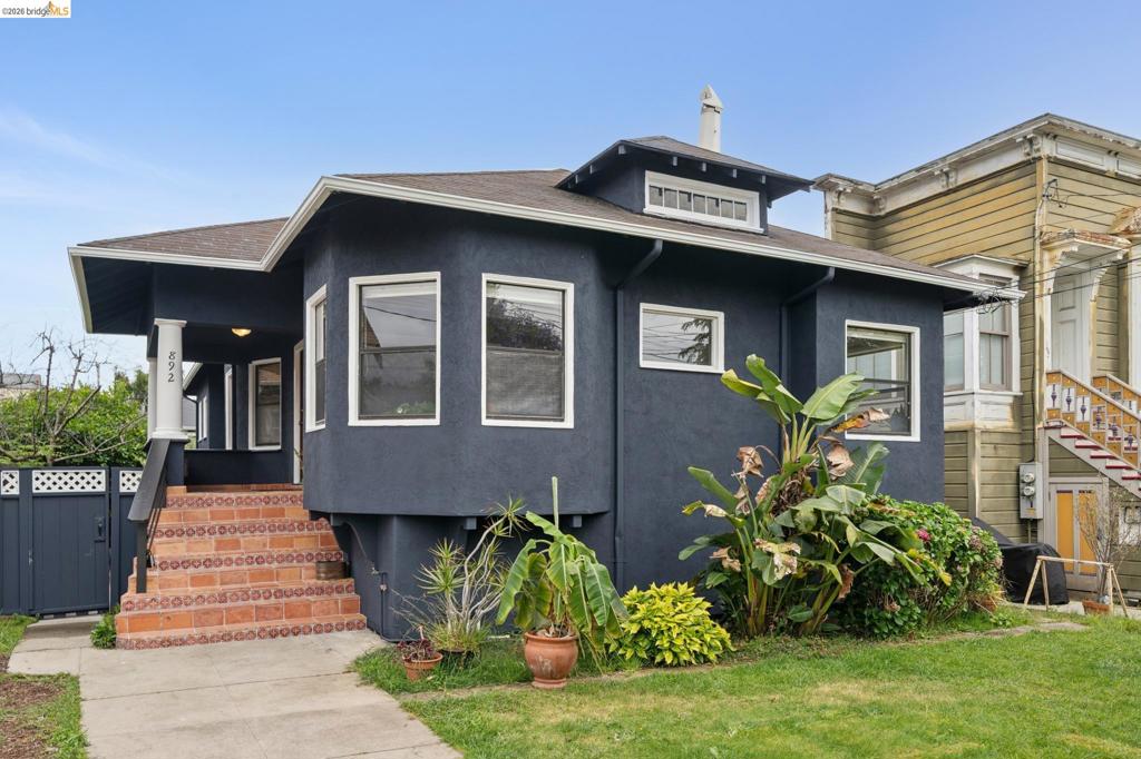 892 Laurel Street
