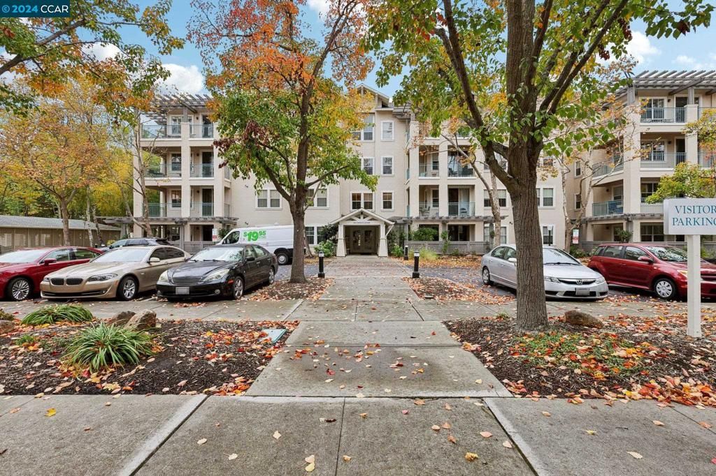 listing image 130727142907082421175