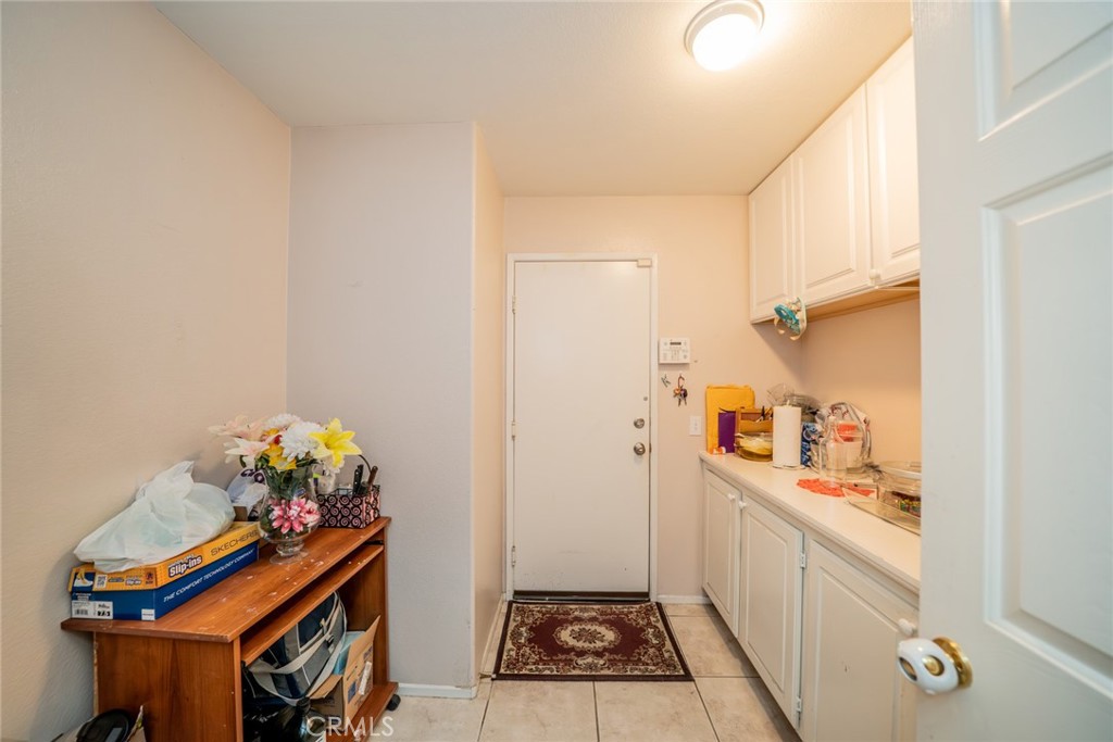 unkown - Residential