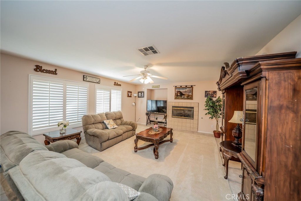 unkown - Residential