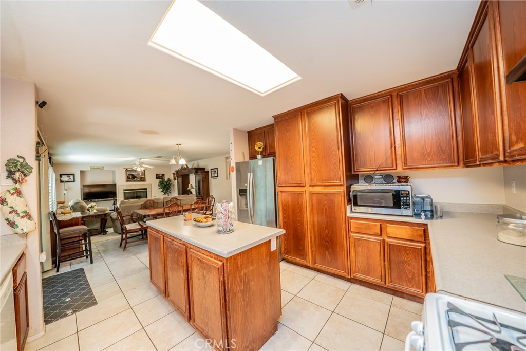 unkown - Residential