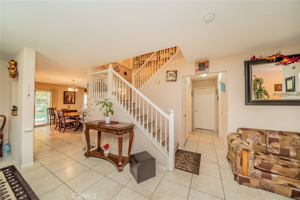 unkown - Residential