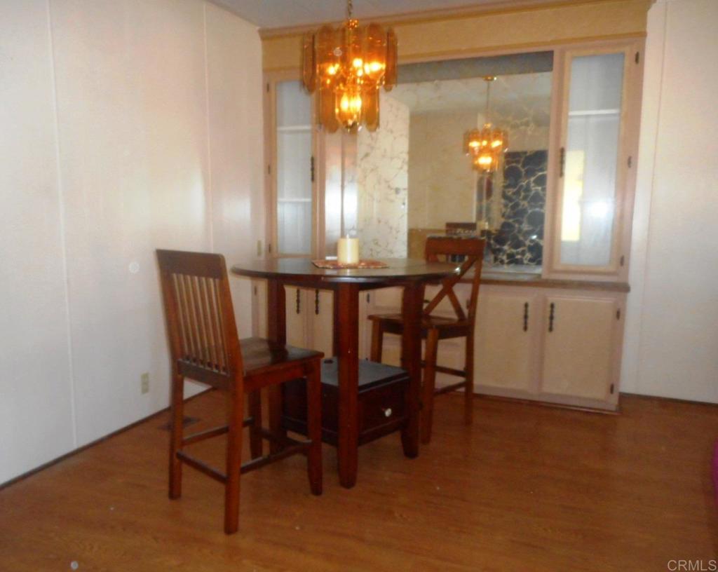 2300 E Valley 84