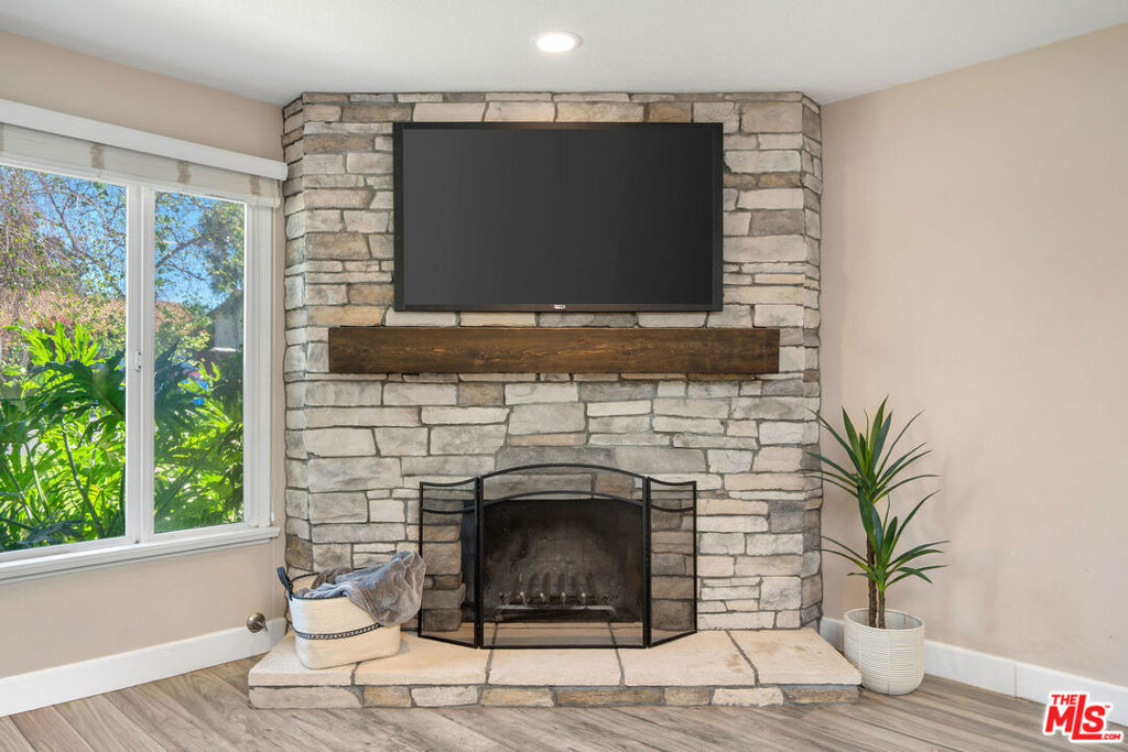 1218 Nonchalant Drive