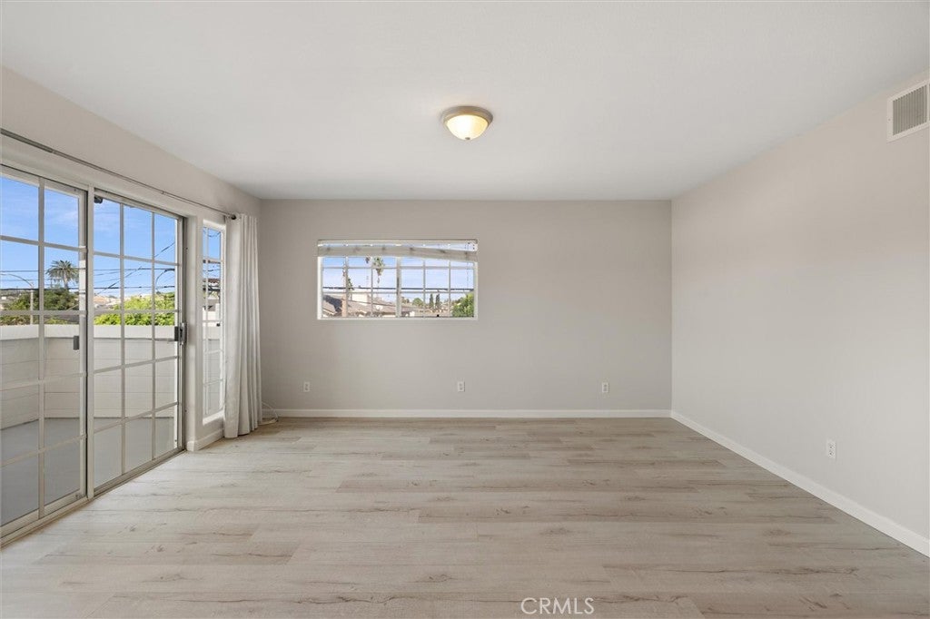 257 W 14th 1