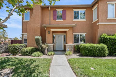 Photo of 39908 Millbrook Way, Murrieta, CA 92563 (MLS # SW26184136)